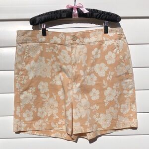 JACHS Girlfriend Peach and Cream Women's Shorts